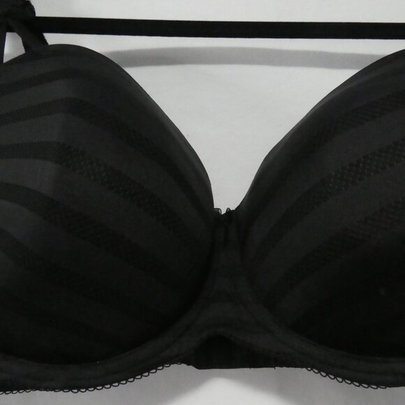DEESSE LINGERIE | 42 DD | Black and Grey Striped Full Coverage Bra | Underwire - Picture 4 of 16